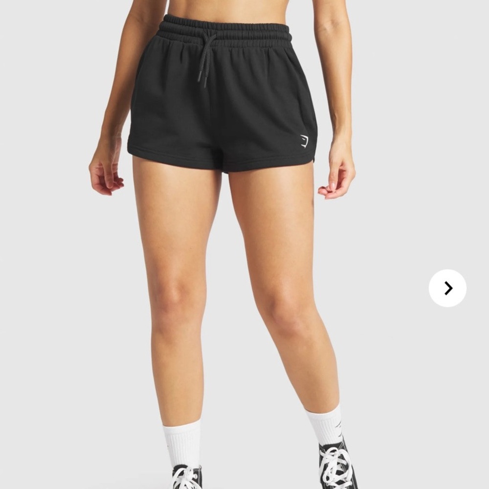 Gymshark thrown on shorts! (black)